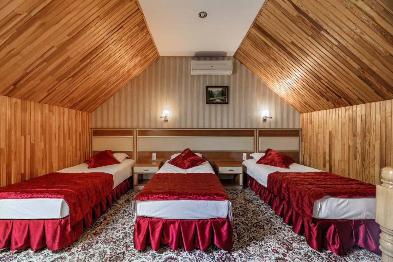 Hotel Status Malekhuv